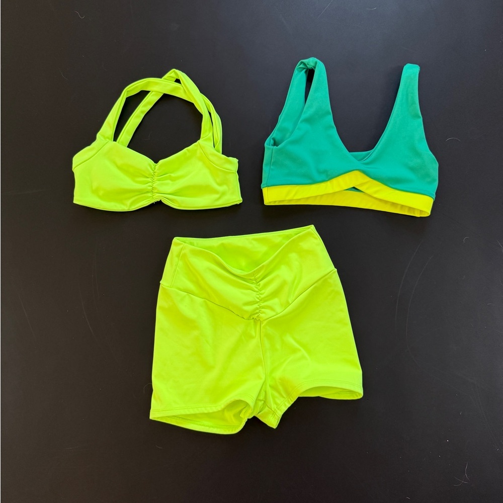 Tiger Friday Dance Wear matching set with extra top- AXS - like new -